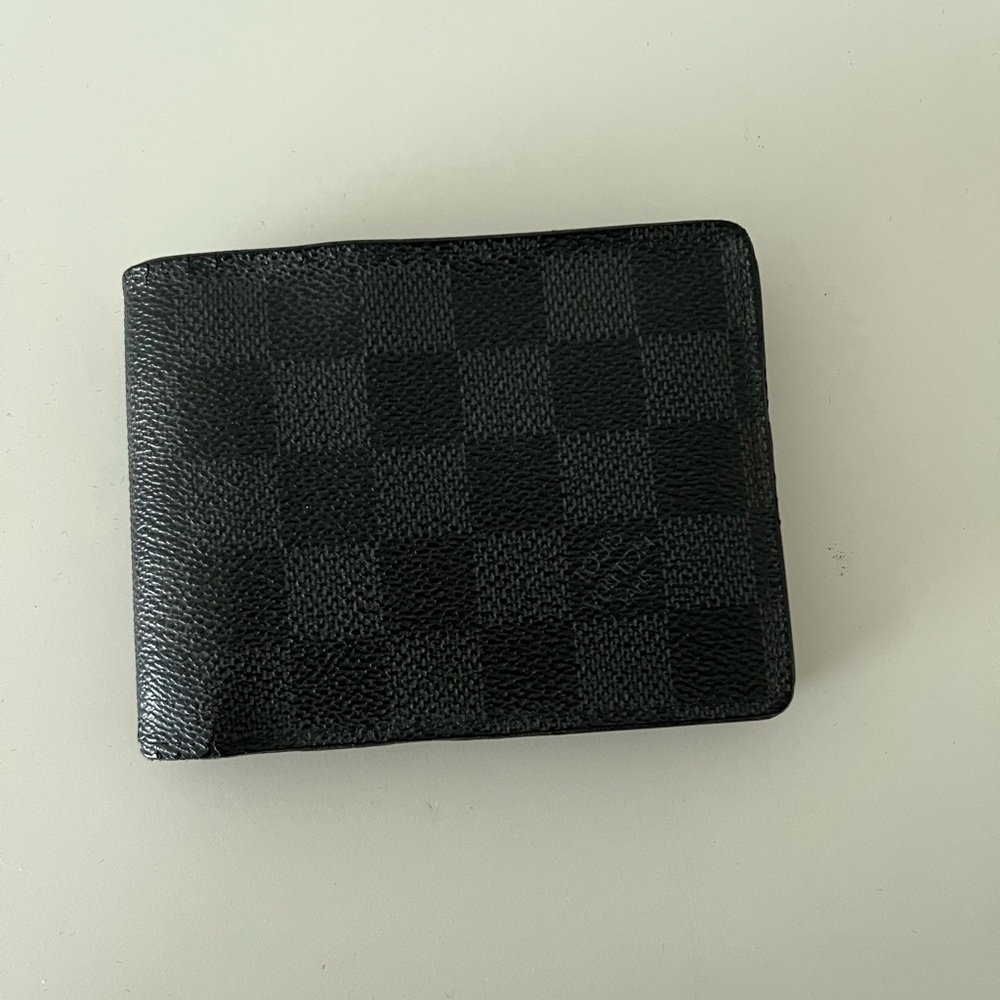 Louis Vuitton men’s wallet